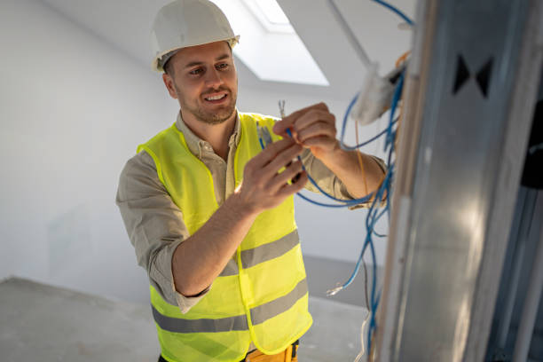 Best 24-Hour Electrician  in Fabrica, TX